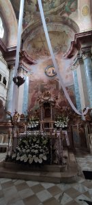 Ołtarz w Bazylice Świętej Trójcy w Kobyłce Fot. Sebastian Gawęda