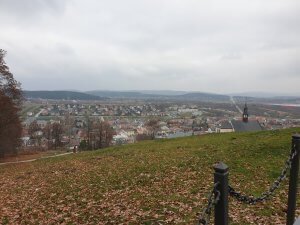 Widok ze wzgórza zamkowego w Chęcinach