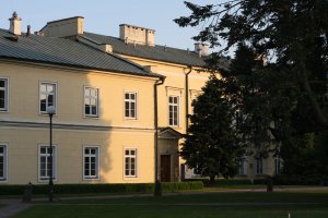 Oficyna boczna Pałacu Czartoryskich w Puławach.