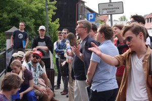 Prof. Janicki wygłasza referat o przyszpitalnym Kościele św. Anny w Kazimierzu Dolnym
