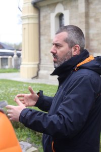 Prof. Łukasz Niesiołowski-Spanó opowiada o historii kościoła i klasztoru cystersów w Koprzywnicy