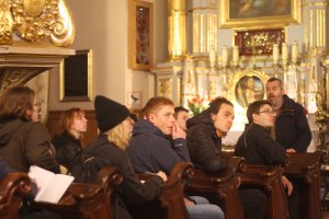 Prof. Łukasz Niesiołowski-Spanó wygłasza referat o płycie nagrobnej w Studenckim Kościele Świętego Krzyża w Rzeszowie
