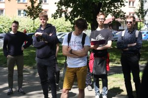 Studenci zasłuchani w czasie wykładu