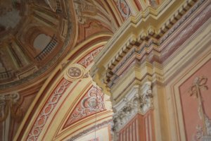 Wnętrze Kościoła Wniebowzięcia NMP w Opactwie