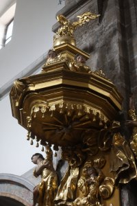 Wnętrze kościoła cystersów w Koprzywnicy